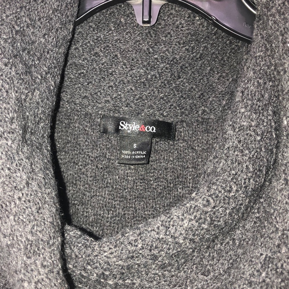 Long sweater - Picture 2 of 3
